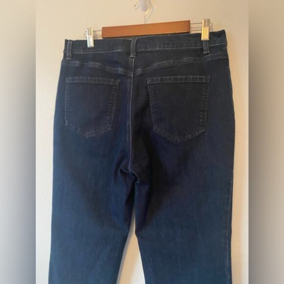 Gloria Vanderbilt Women's 14S Amanda Classic Fit High Rise Stretch Denim Jeans - Picture 3 of 11